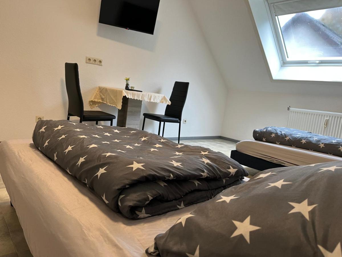 Komfortables Apartment Карлсруэ Экстерьер фото