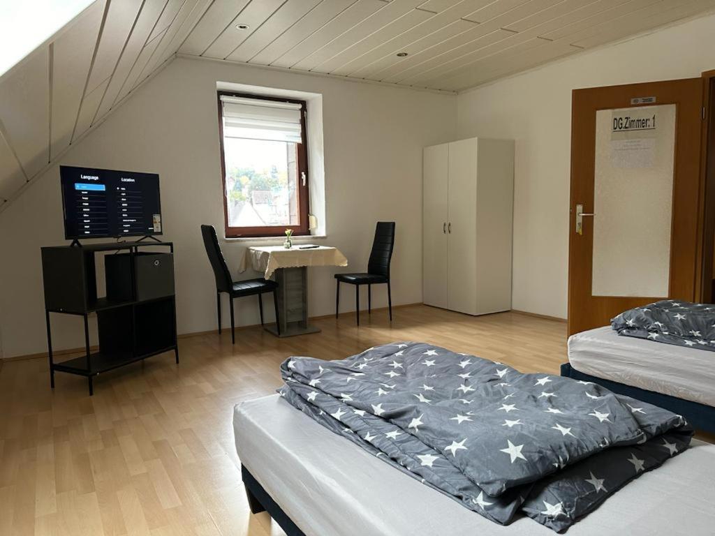 Komfortables Apartment Карлсруэ Экстерьер фото