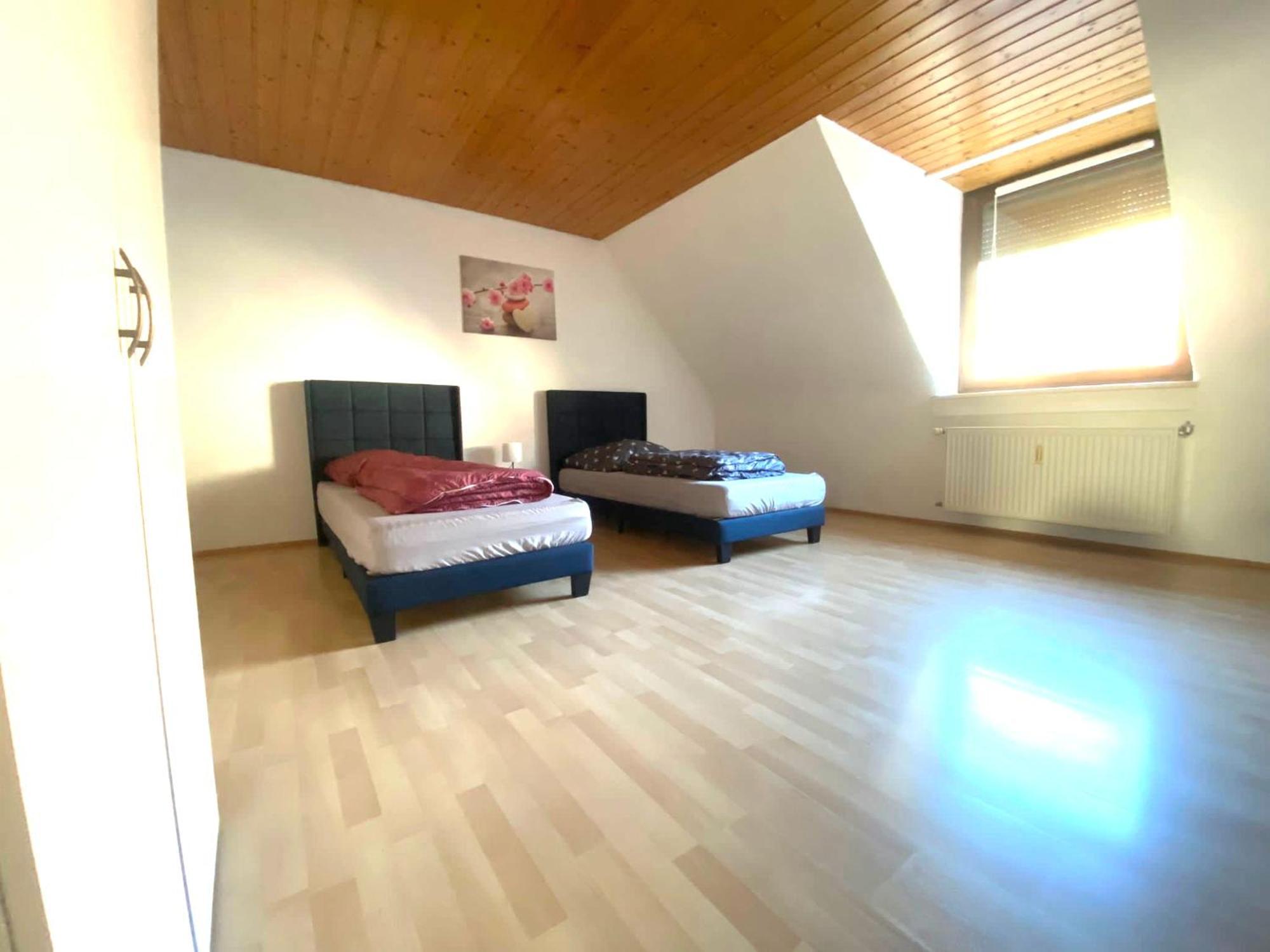 Komfortables Apartment Карлсруэ Экстерьер фото